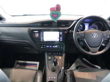 Used Toyota Auris 2018 for sale - 72762646: Photo