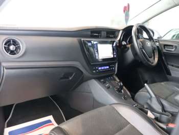 Used Toyota Auris 2018 for sale - 72762646: Photo