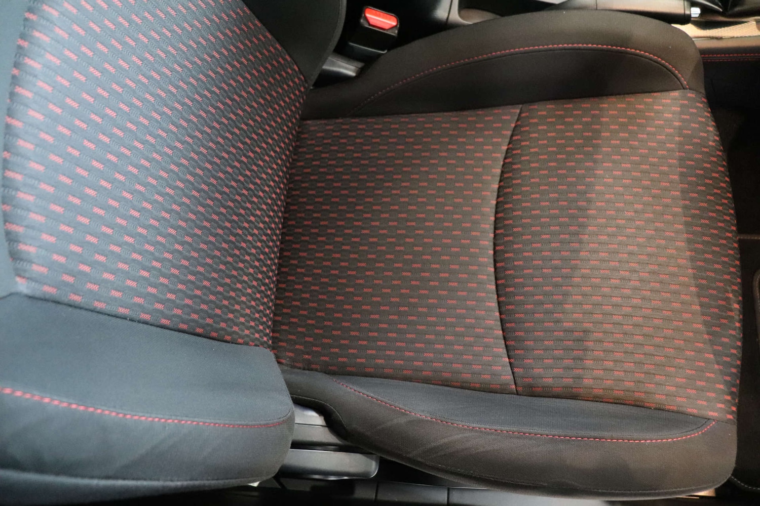 Used Mitsubishi ASX 2018 for sale - 76493581: Photo 22