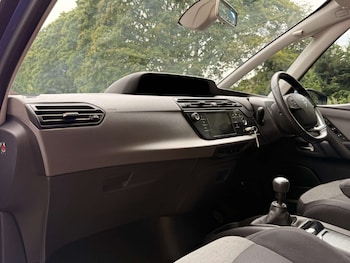 Used Citroen Grand C4 Picasso 2017 for sale - 79515481: Photo