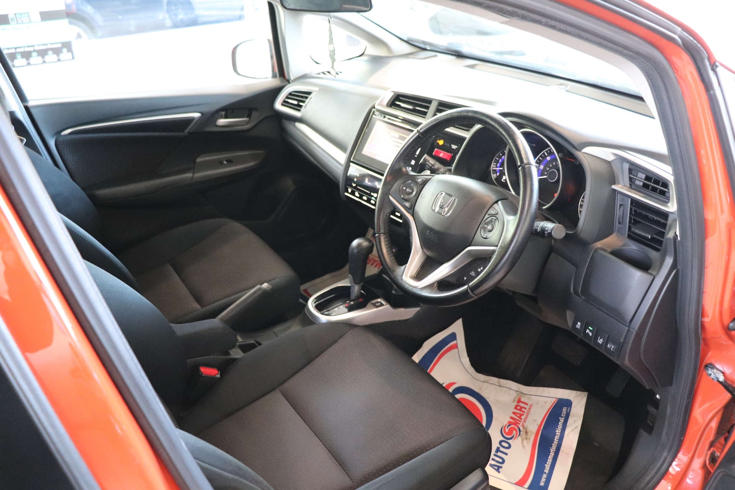 Used Honda Jazz 2017 for sale - 76374439: Photo 17