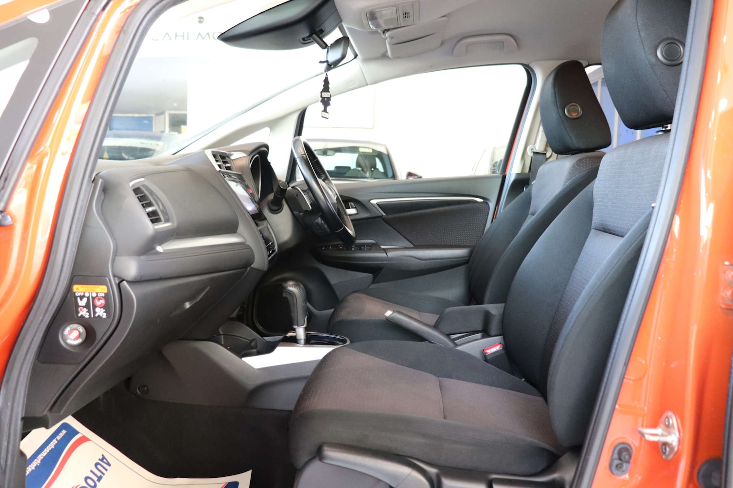 Used Honda Jazz 2017 for sale - 76374439: Photo 34