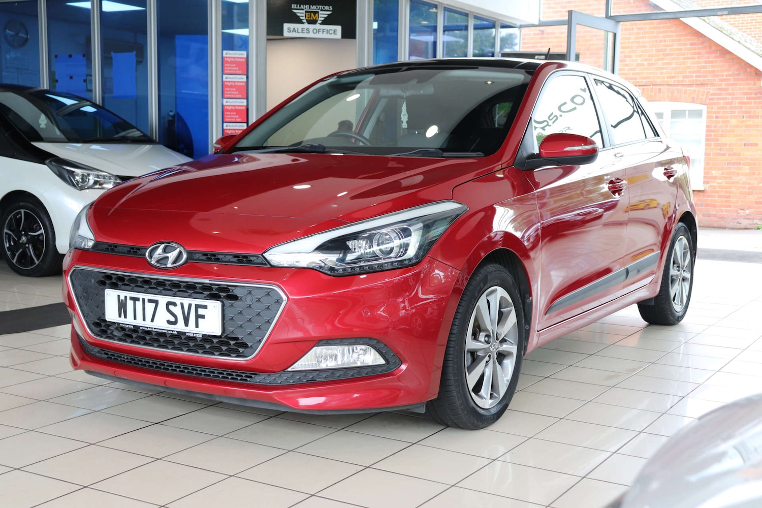 Used Hyundai i20 2017 for sale - 75996560: Photo 2