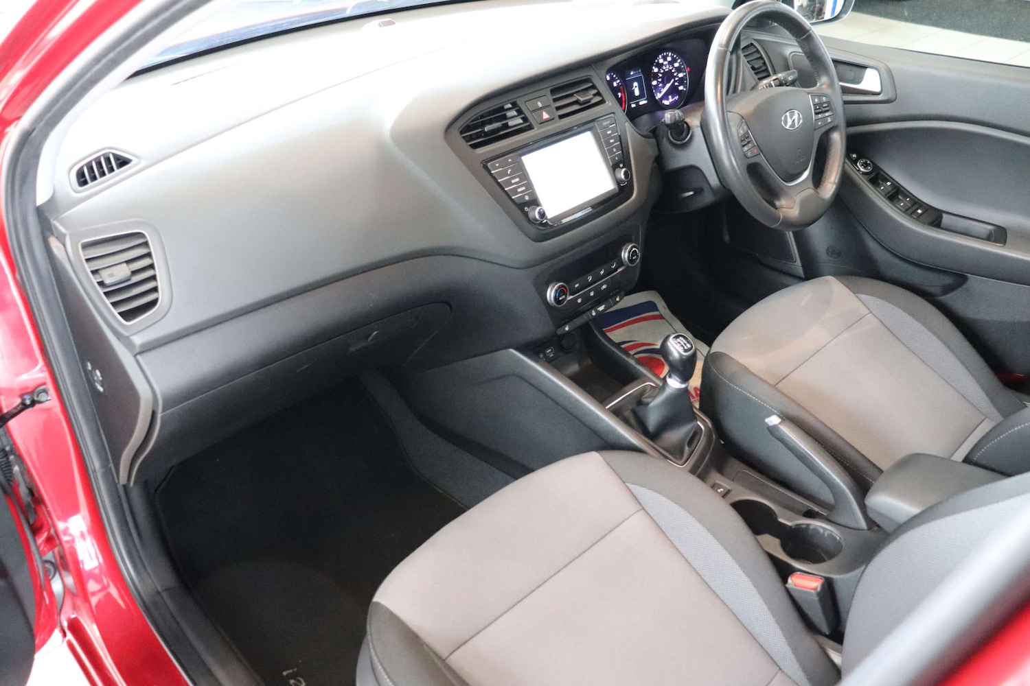 Used Hyundai i20 2017 for sale - 75996560: Photo 34
