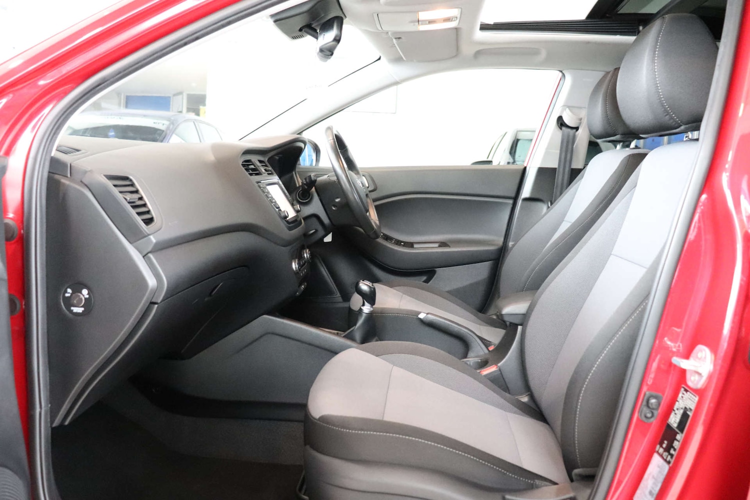 Used Hyundai i20 2017 for sale - 75996560: Photo 37