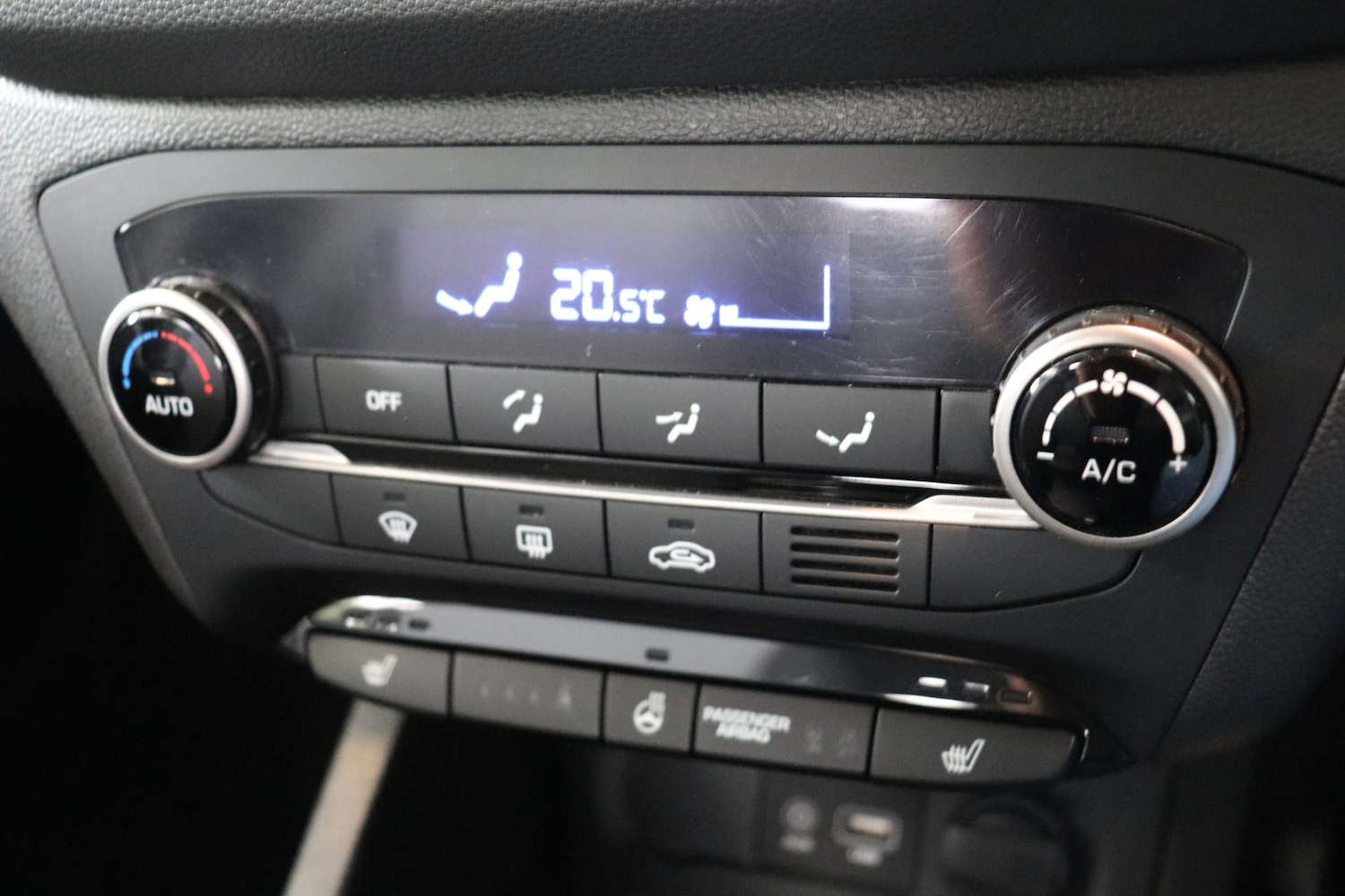 Used Hyundai i20 2017 for sale - 75996560: Photo 46