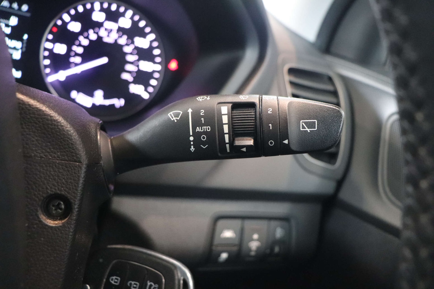 Used Hyundai i20 2017 for sale - 75996560: Photo 55
