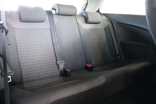 Used Volkswagen Polo 2015 for sale - 75300205: Photo 26