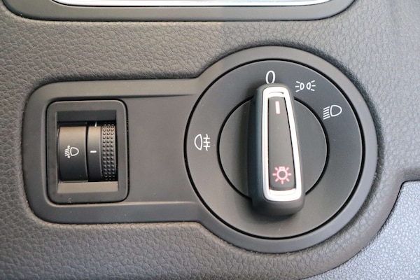 Used Volkswagen Polo 2015 for sale - 75300205: Photo 47