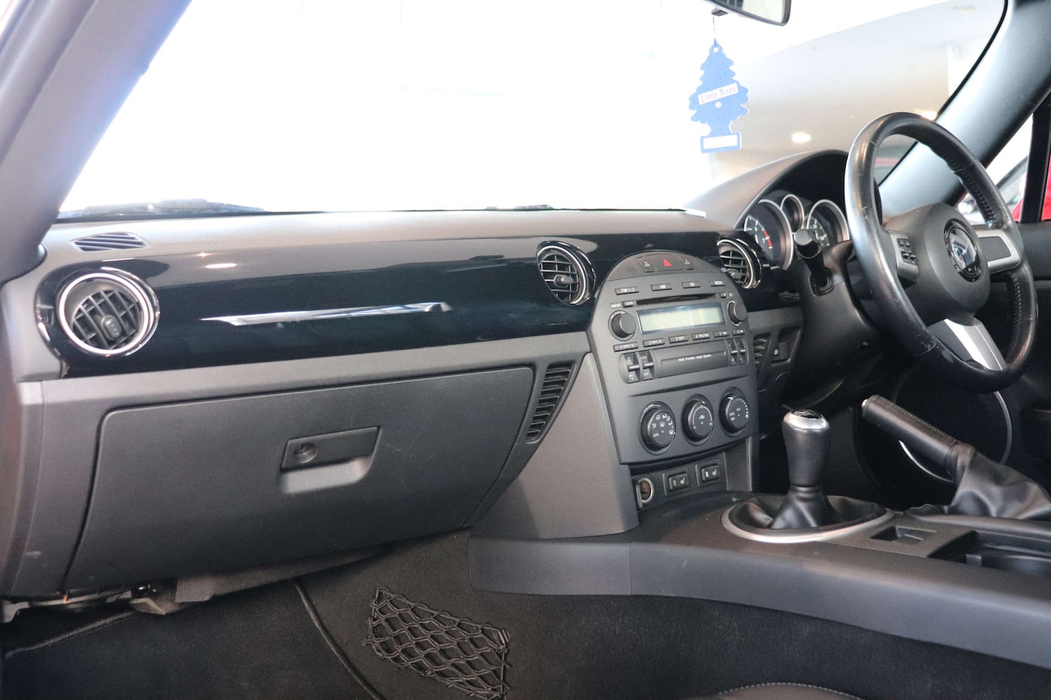 Used Mazda MX-5 2007 for sale - 77125164: Photo 4