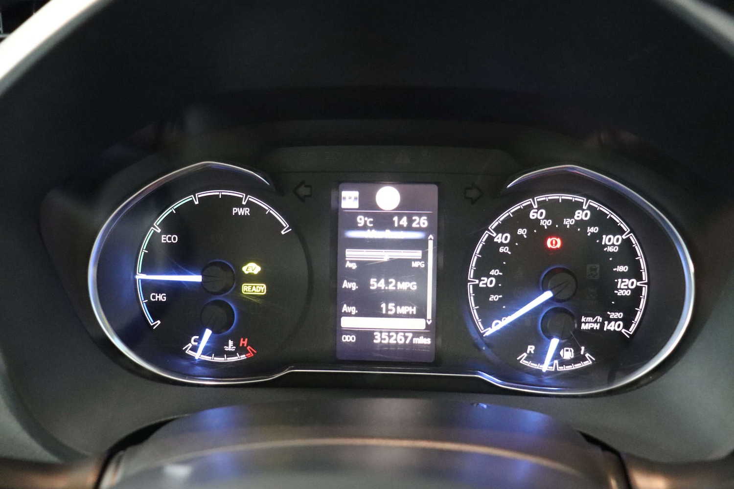 Used Toyota Yaris 2018 for sale - 76354269: Photo 40