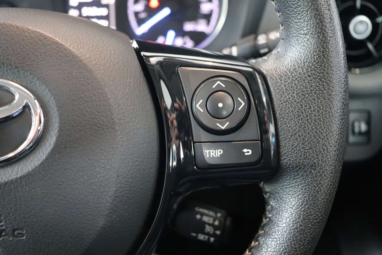 Used Toyota Yaris 2018 for sale - 76354269: Photo 52