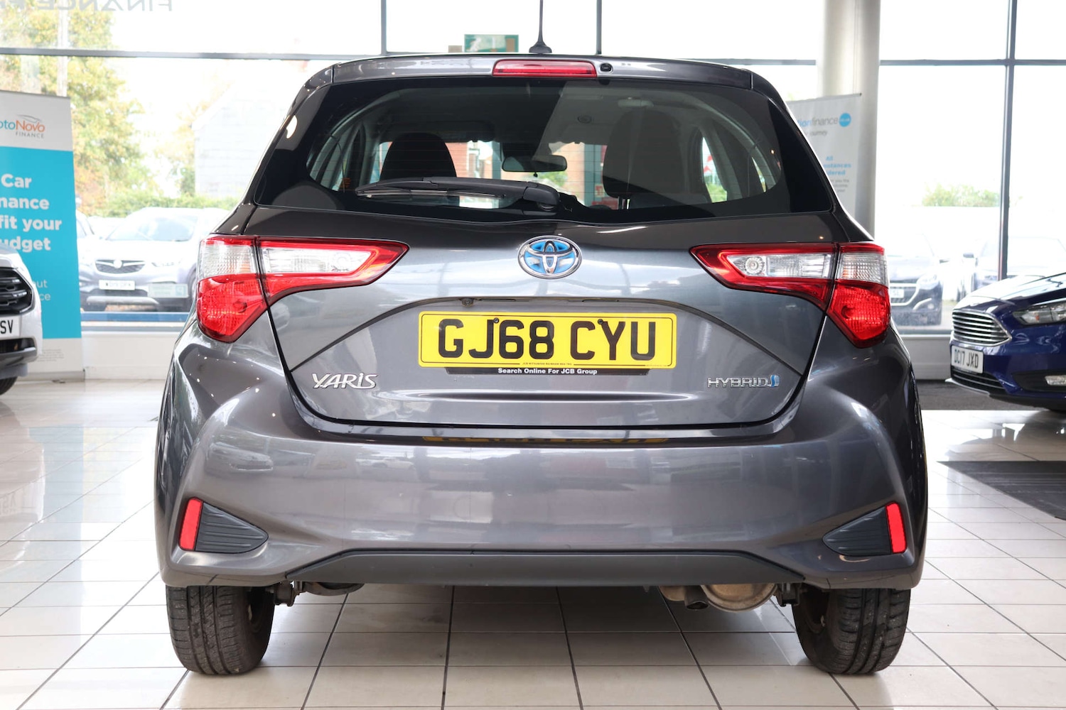 Used Toyota Yaris 2018 for sale - 76354269: Photo 7