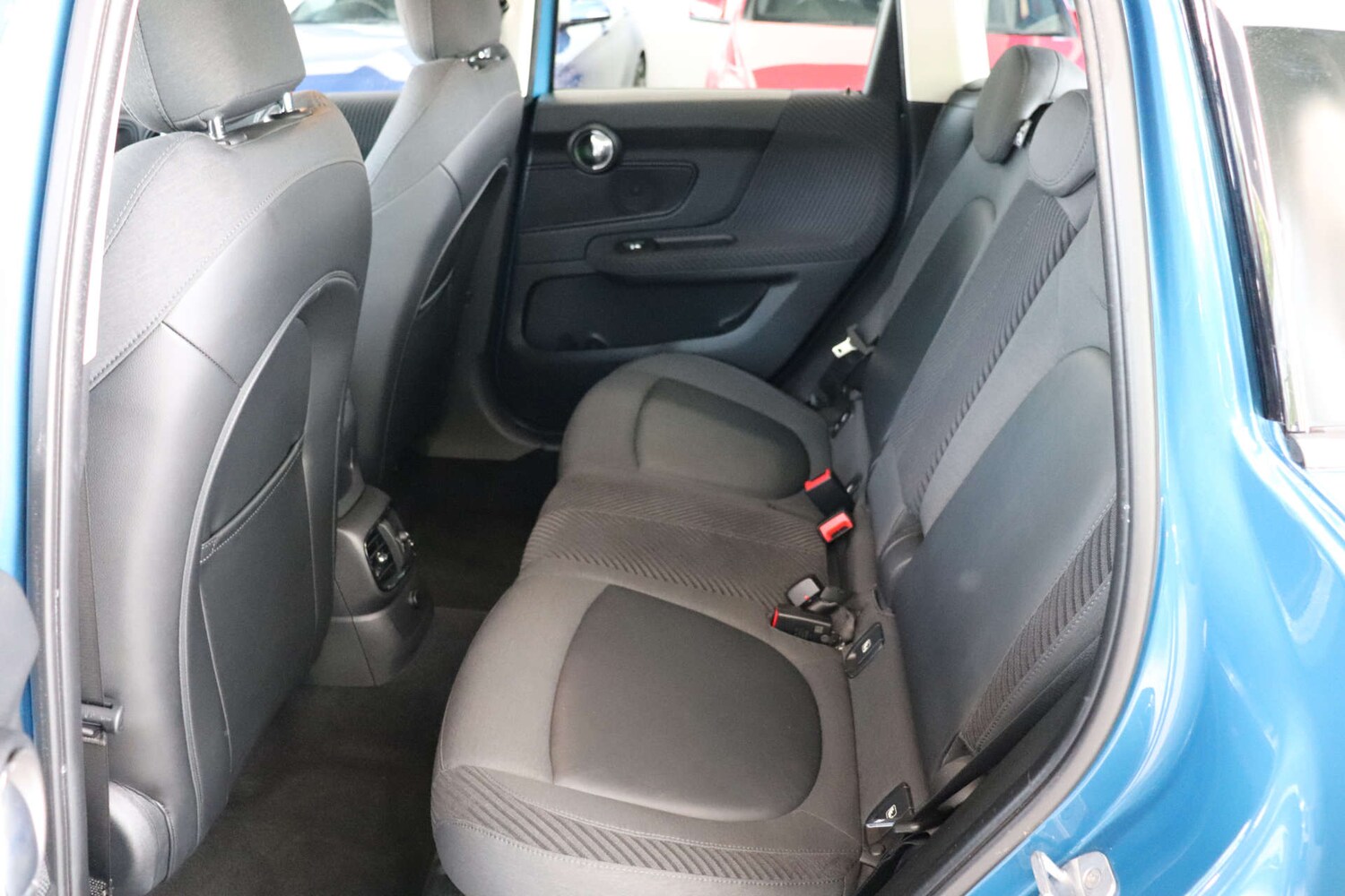Vehicle 29