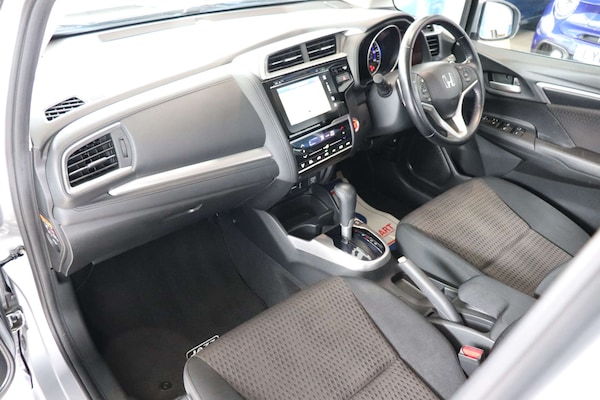 Used Honda Jazz 2018 for sale - 75474179: Photo 32