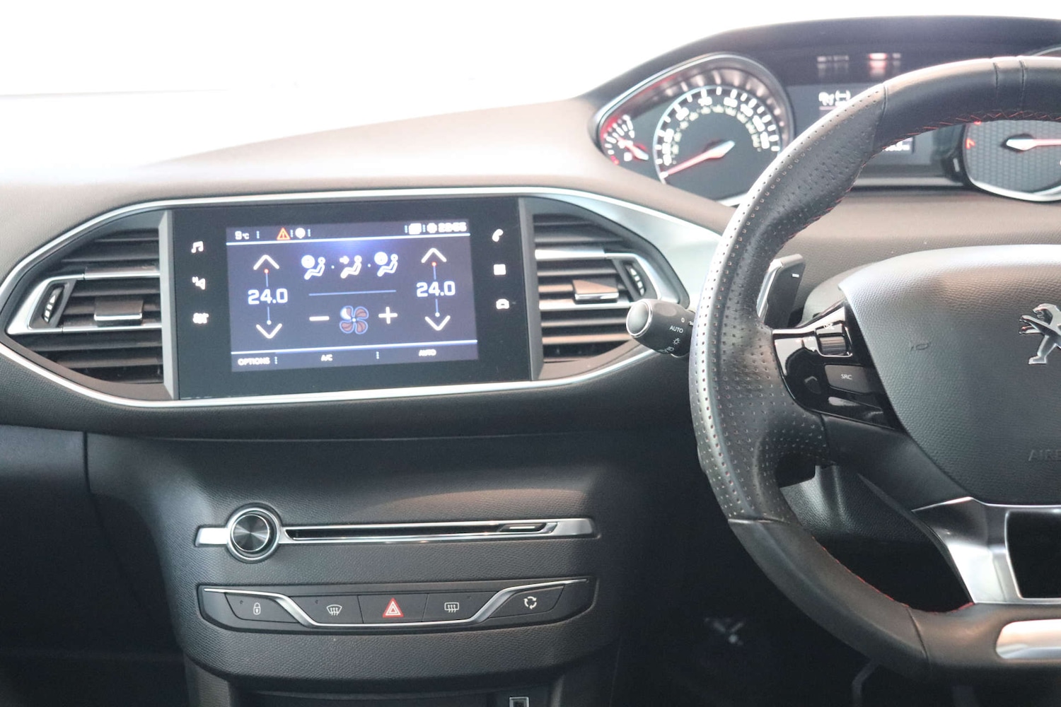 Used Peugeot 308 2019 for sale - 78218994: Photo 16