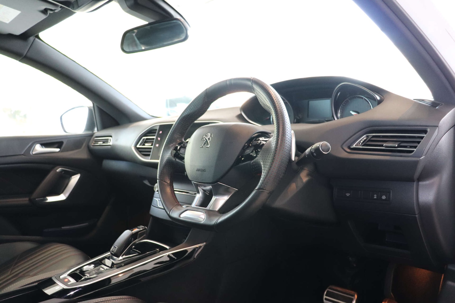 Used Peugeot 308 2019 for sale - 78218994: Photo 18