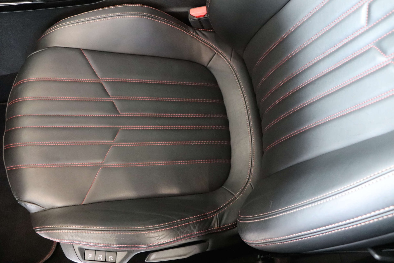 Used Peugeot 308 2019 for sale - 78218994: Photo 51