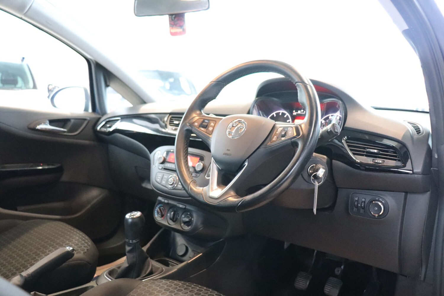 Used Vauxhall Corsa 2015 for sale - 77406141: Photo 19