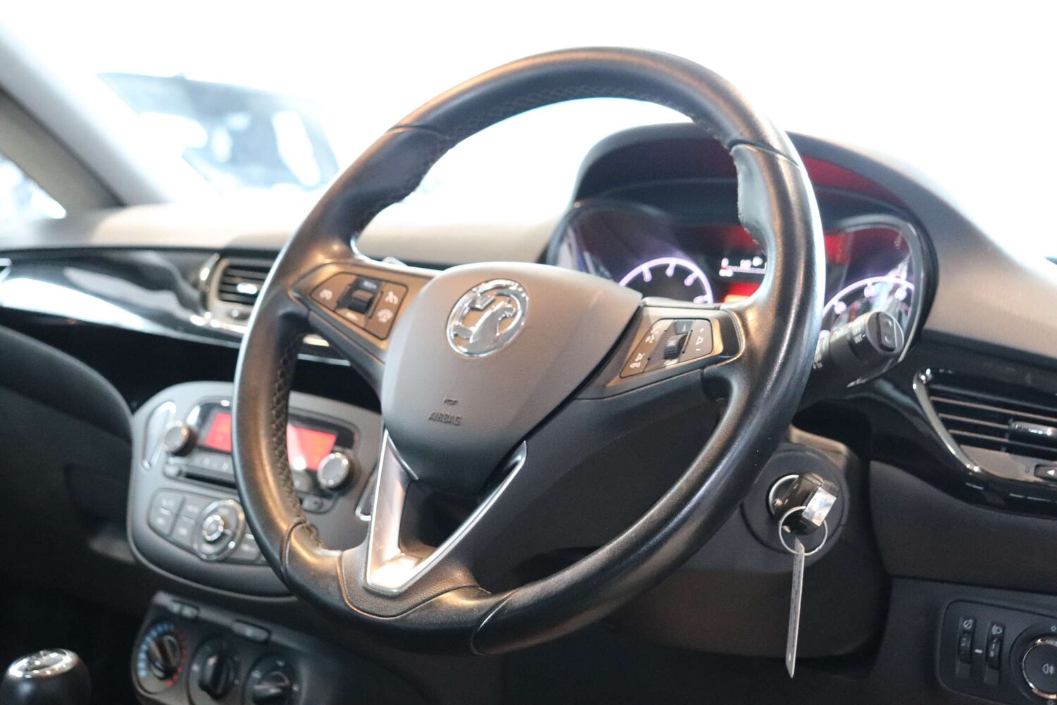 Used Vauxhall Corsa 2015 for sale - 77406141: Photo 20