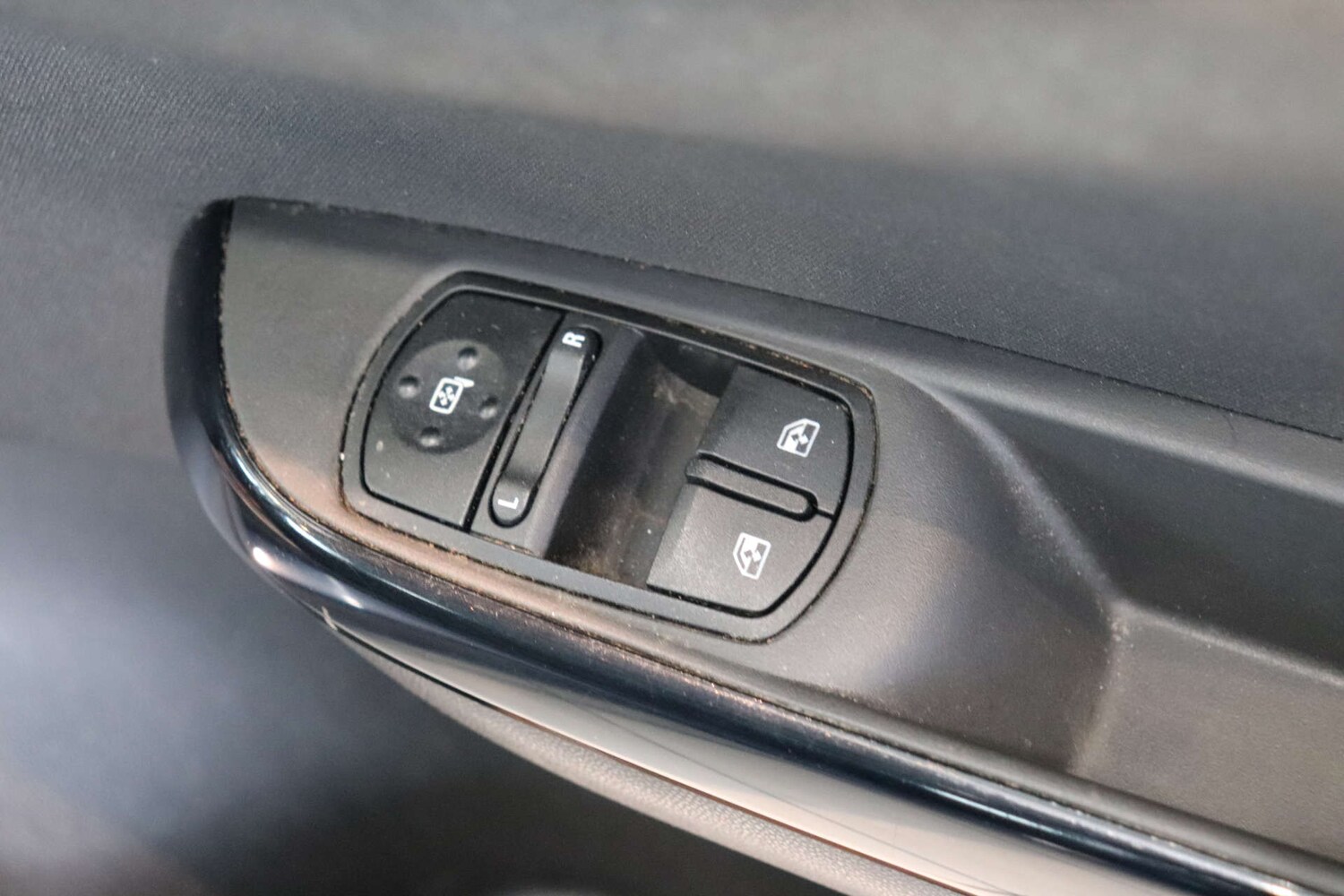 Used Vauxhall Corsa 2015 for sale - 77406141: Photo 44