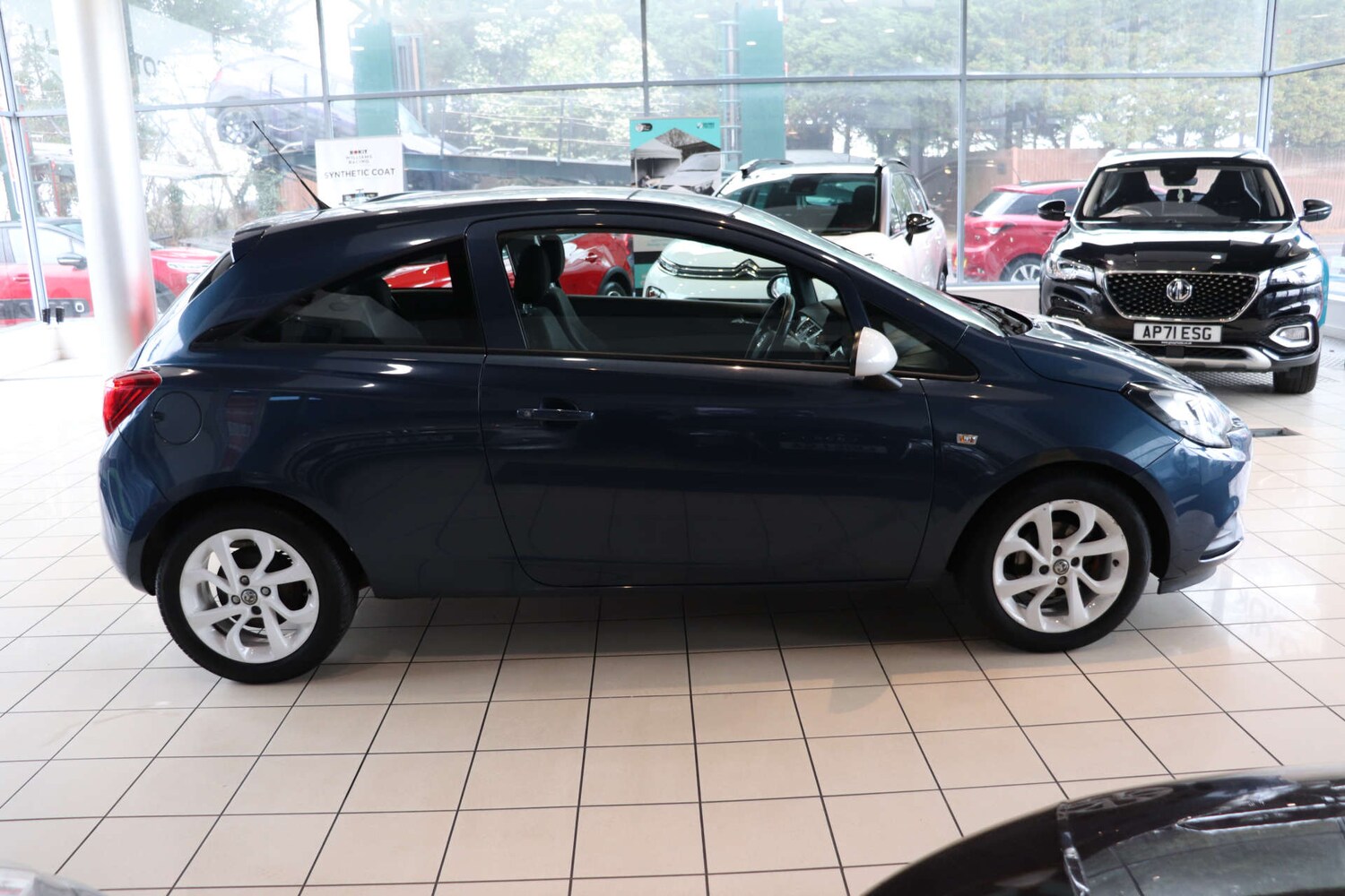 Used Vauxhall Corsa 2015 for sale - 77406141: Photo 9