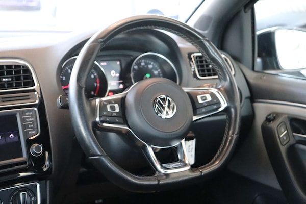 Used Volkswagen Polo 2016 for sale - 73898035: Photo 16