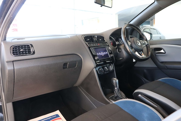 Used Volkswagen Polo 2016 for sale - 73898035: Photo 4