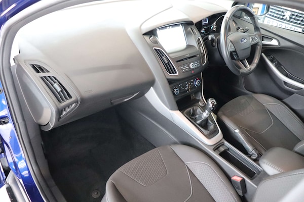 Used Ford Focus 2017 for sale - 76277475: Photo 32
