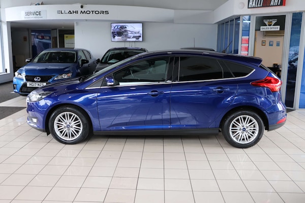 Used Ford Focus 2017 for sale - 76277475: Photo 5