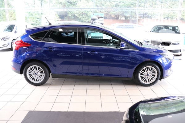 Used Ford Focus 2017 for sale - 76277475: Photo 9
