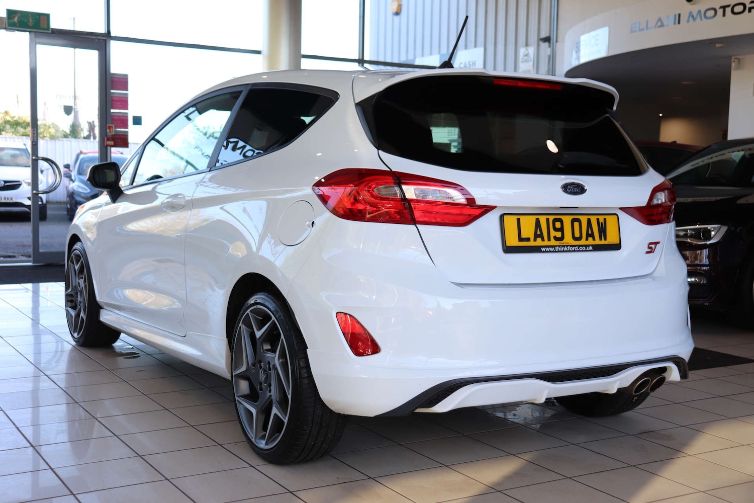 Used Ford Fiesta 2019 for sale - 76751459: Photo 6