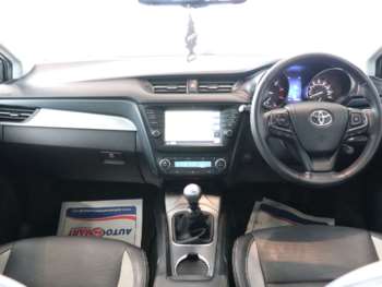 Used Toyota Avensis 2017 for sale - 74902164: Photo