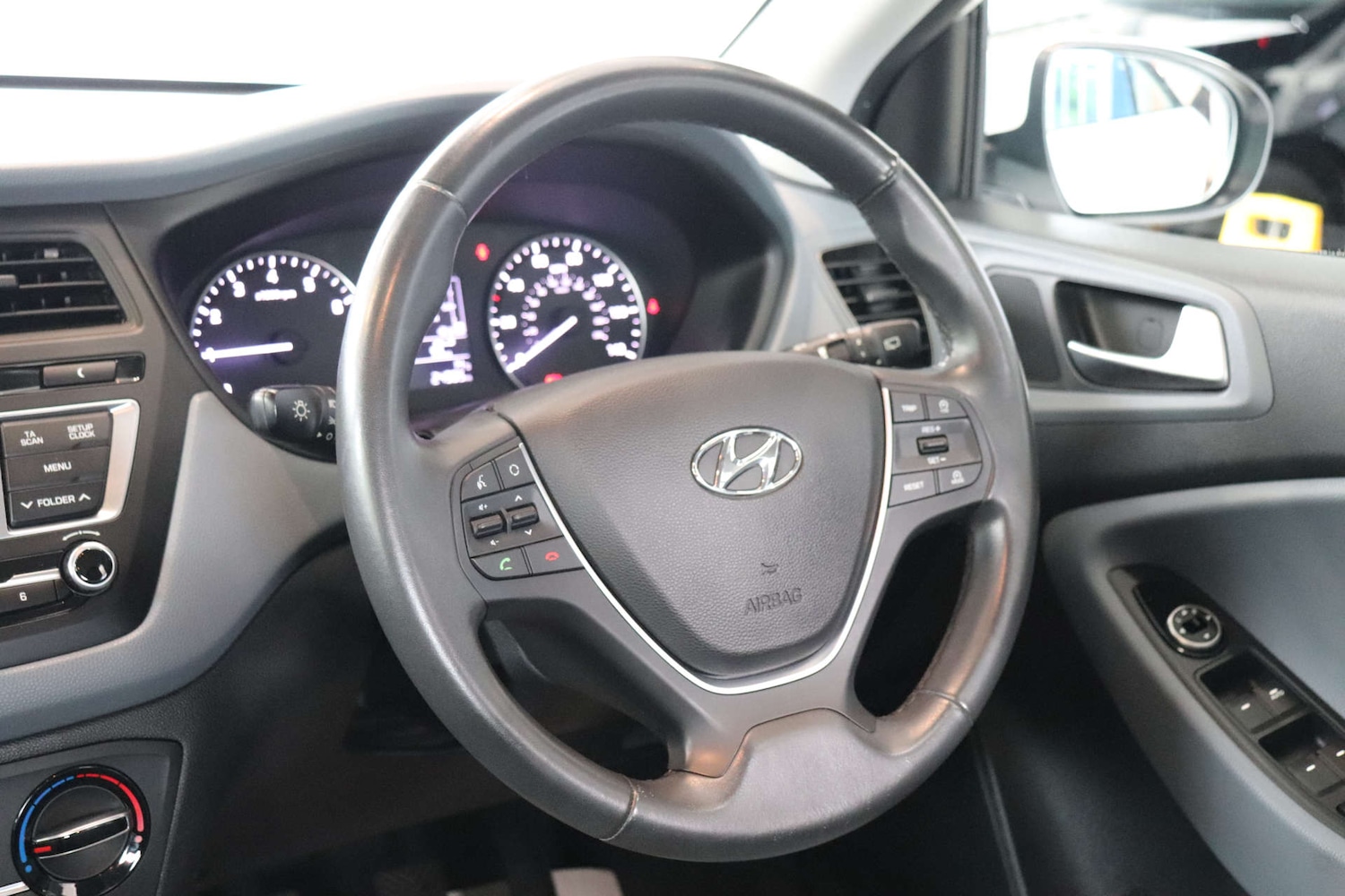 Used Hyundai i20 2016 for sale - 76144429: Photo 16