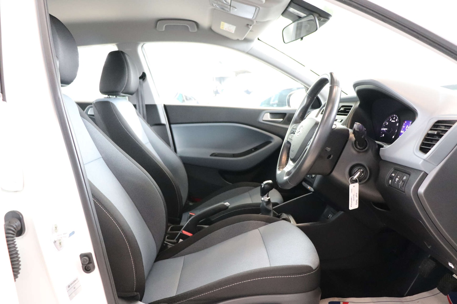 Used Hyundai i20 2016 for sale - 76144429: Photo 19