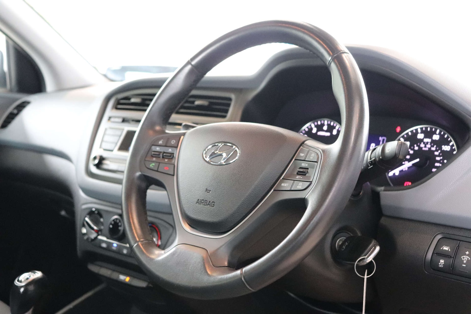 Used Hyundai i20 2016 for sale - 76144429: Photo 21