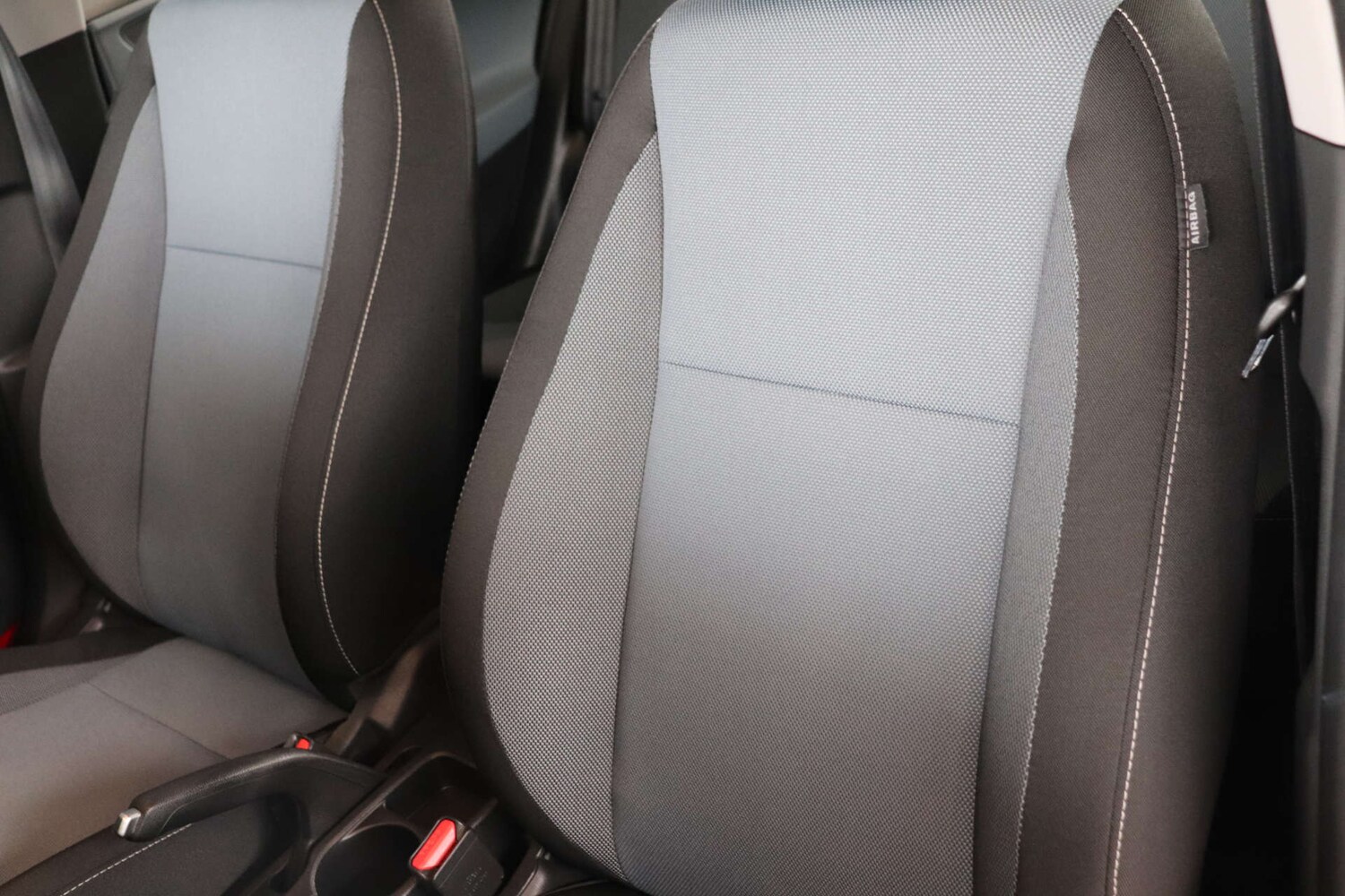 Used Hyundai i20 2016 for sale - 76144429: Photo 39