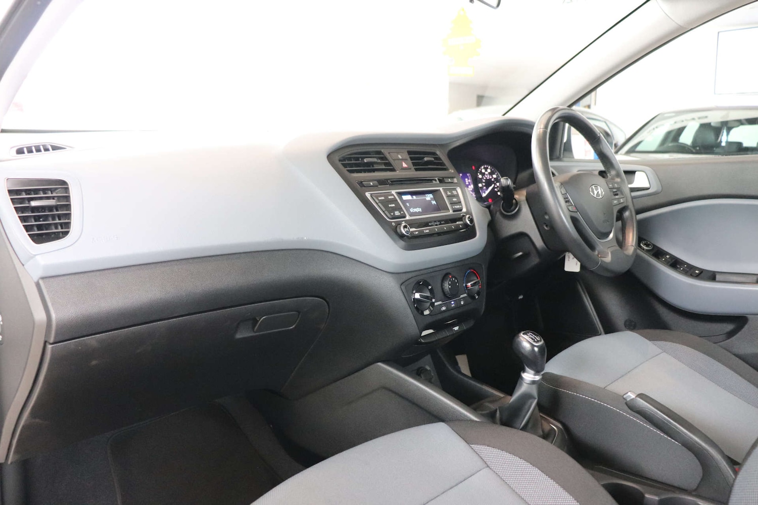 Used Hyundai i20 2016 for sale - 76144429: Photo 4