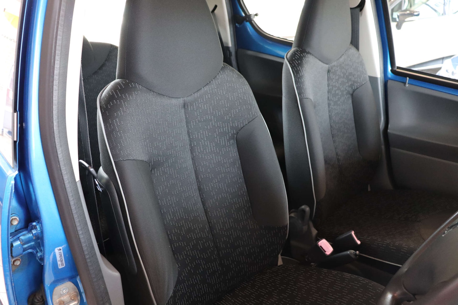 Used Peugeot 107 2009 for sale - 76438958: Photo 22