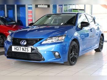 Used Lexus CT 2017 for sale - 75357022: Photo