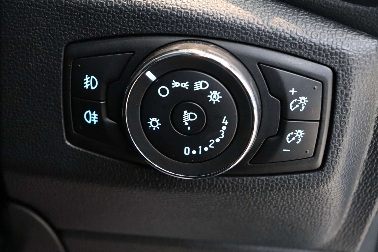 Used Ford Ecosport 2018 for sale - 76363619: Photo 53