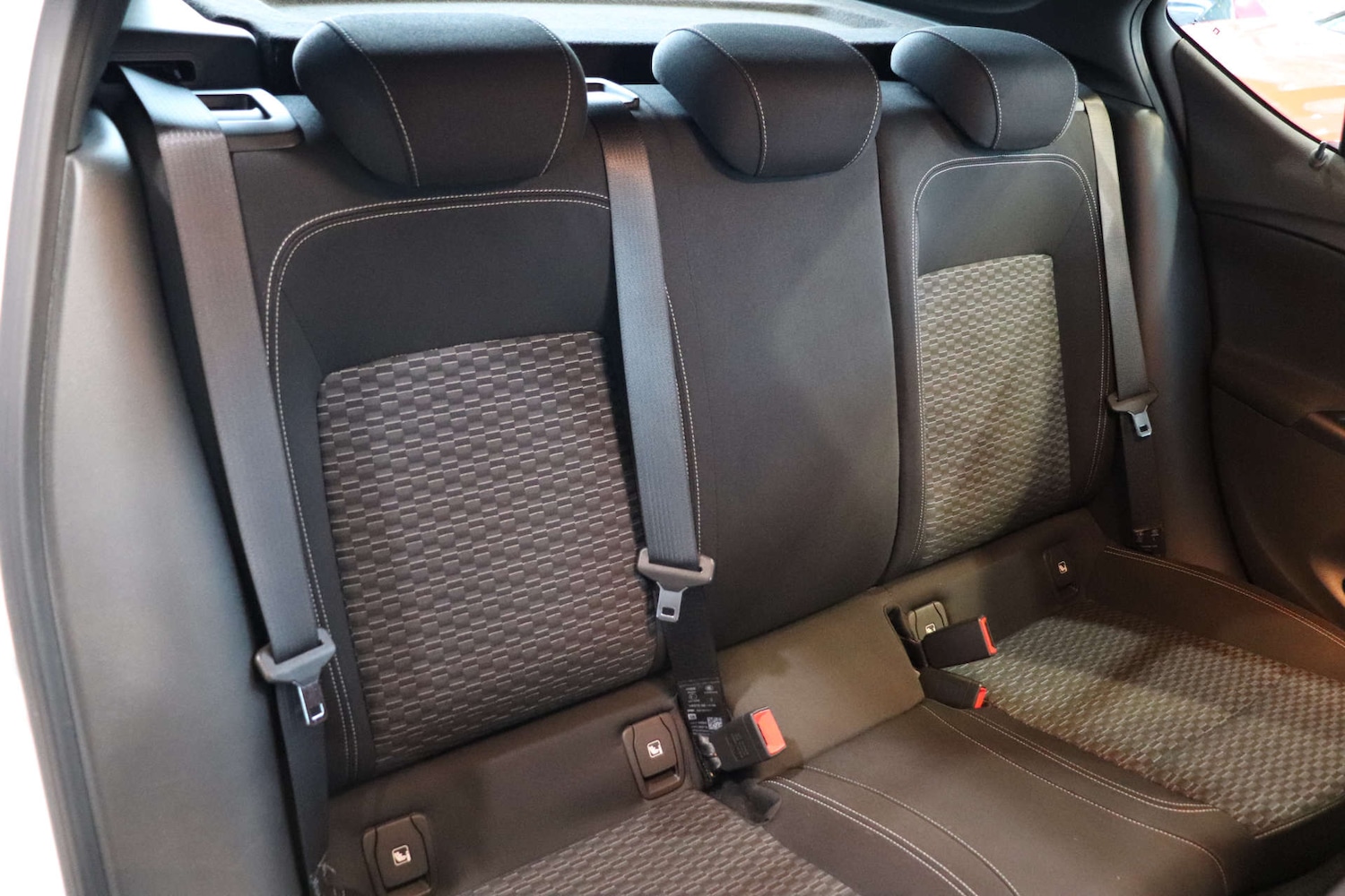 Used Vauxhall Astra 2016 for sale - 76589722: Photo 32