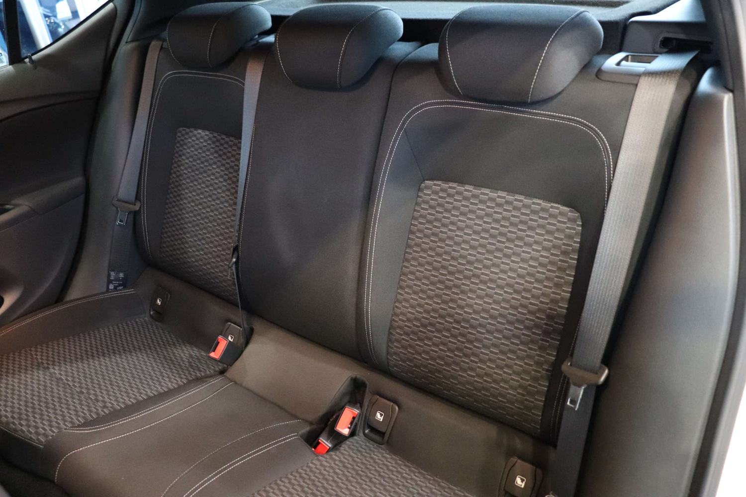 Used Vauxhall Astra 2016 for sale - 76589722: Photo 40