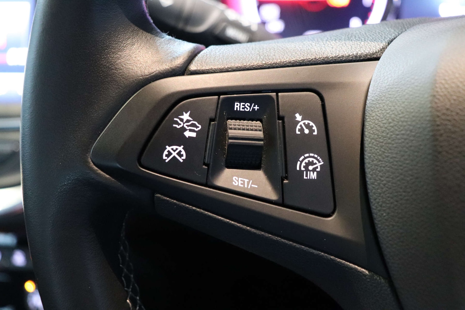 Used Vauxhall Astra 2016 for sale - 76589722: Photo 56