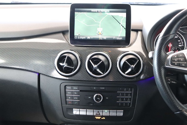 Used Mercedes-Benz B Class 2018 for sale - 74130397: Photo 15
