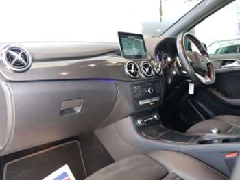 Used Mercedes-Benz B-Class 2018 for sale - 74130397: Photo