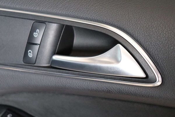 Used Mercedes-Benz B Class 2018 for sale - 74130397: Photo 55