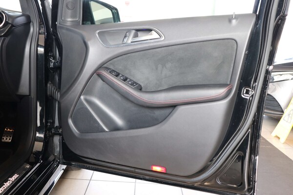 Used Mercedes-Benz B Class 2018 for sale - 74130397: Photo 57