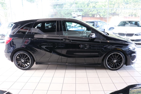 Used Mercedes-Benz B Class 2018 for sale - 74130397: Photo 9