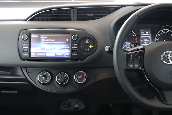 Used Toyota Yaris 2020 for sale - 75421246: Photo 16